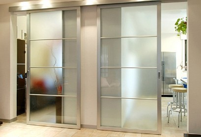Interior partition of frosted glass