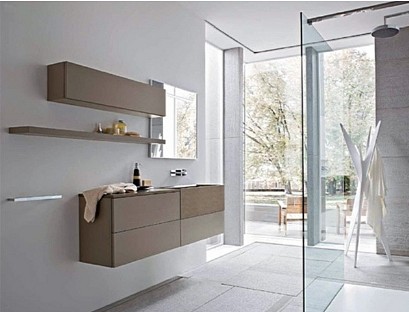 Hinged bathroom furniture in size